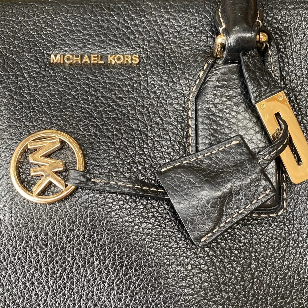 Michael Kors Black Selby Satchel Medium Tote